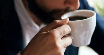 آیا نوشیدن قهوه به تمرکز کردن شما کمک می‌کند؟
